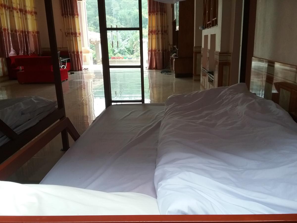 Thac Ba Family Homestay Ho To Buitenkant foto