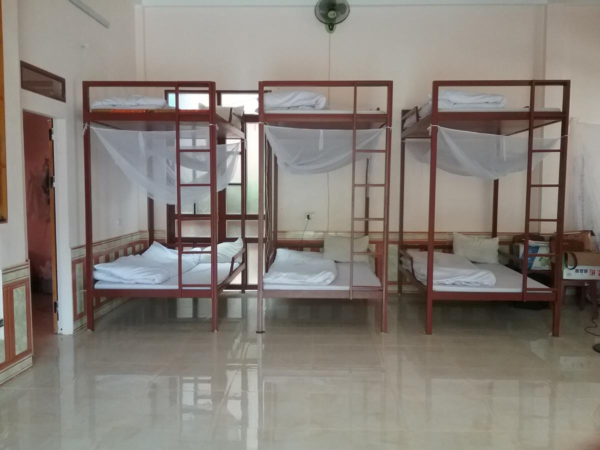 Thac Ba Family Homestay Ho To Buitenkant foto