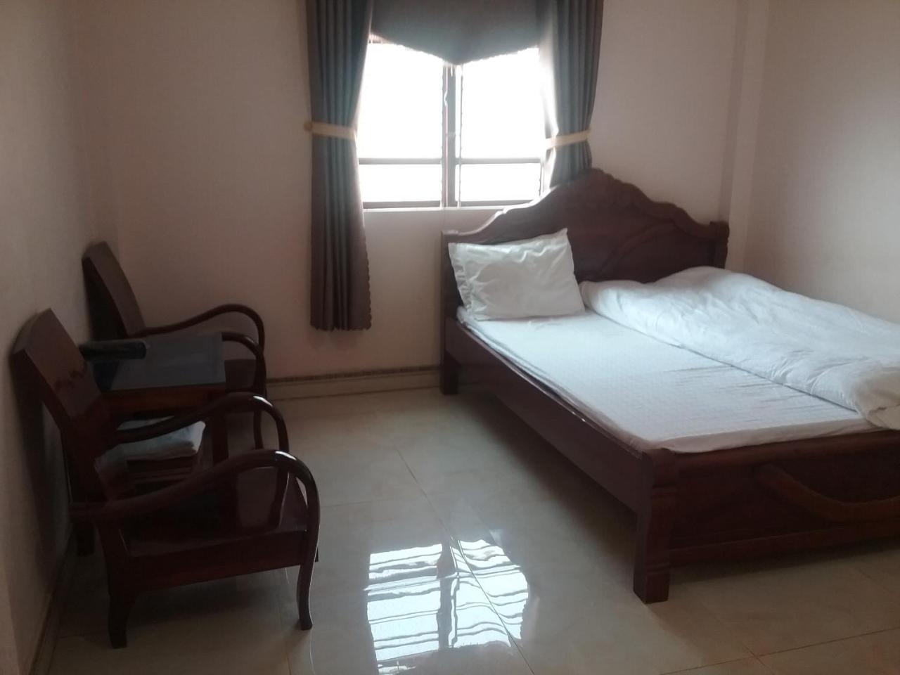 Thac Ba Family Homestay Ho To Buitenkant foto