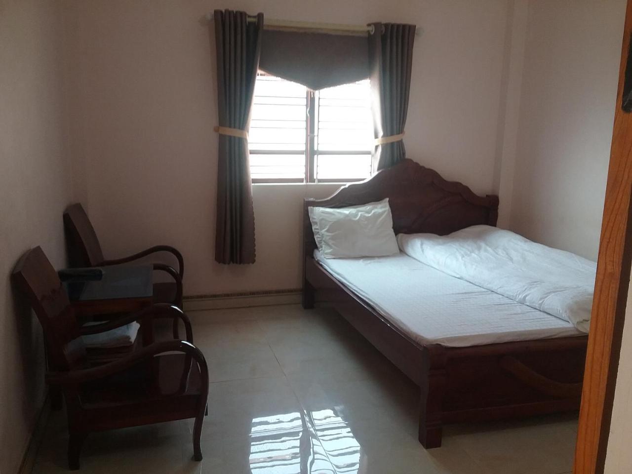 Thac Ba Family Homestay Ho To Buitenkant foto
