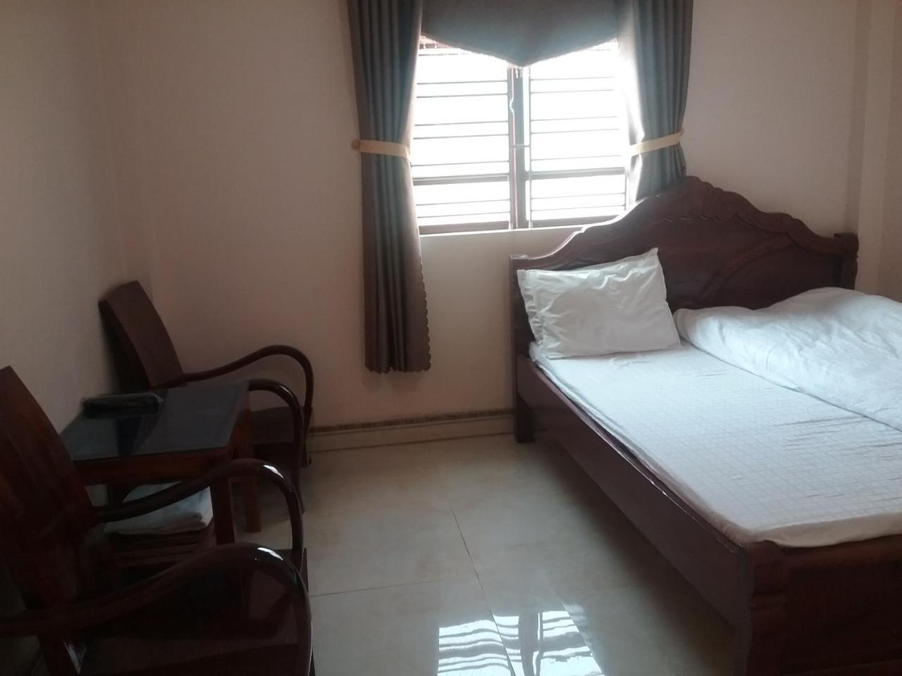 Thac Ba Family Homestay Ho To Buitenkant foto