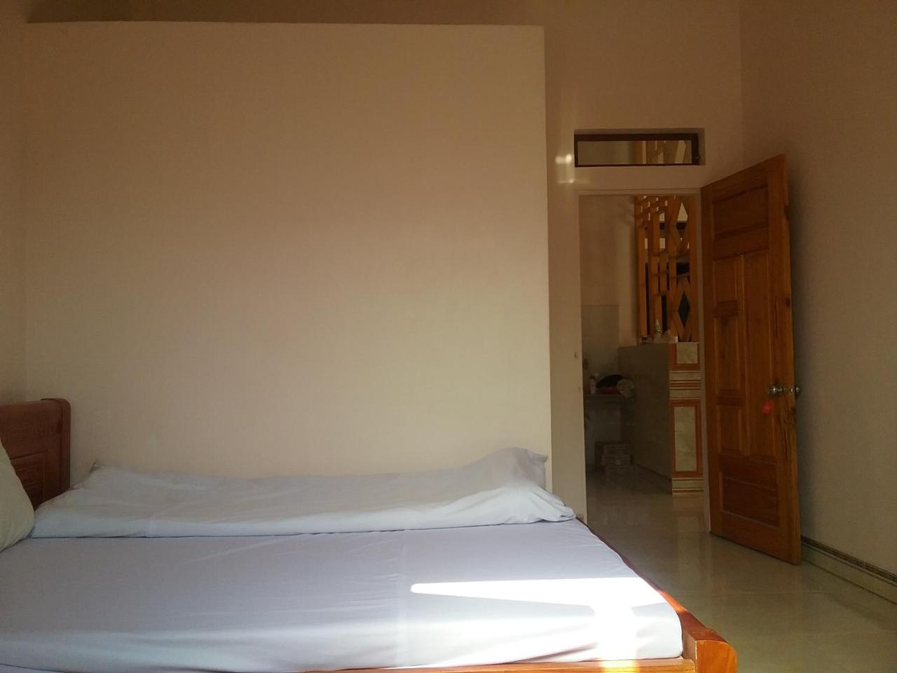 Thac Ba Family Homestay Ho To Buitenkant foto